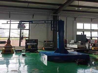 組合式移動(dòng)旋臂起重機(jī)